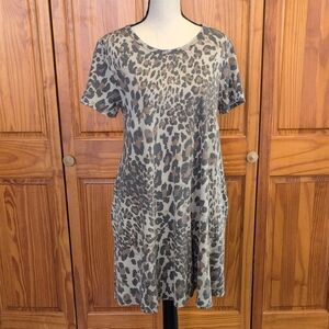 Crepas Leopard Print Short Sleeve Mini Dress M             CC213